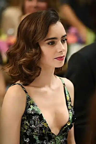 Lily Collins