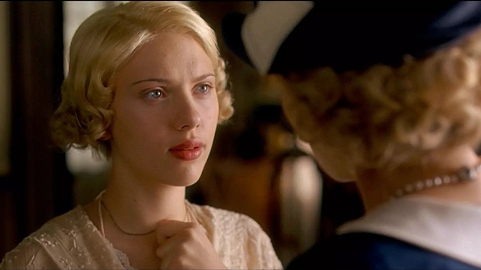 دانلود فیلم یک زن خوب - A Good Woman 2004